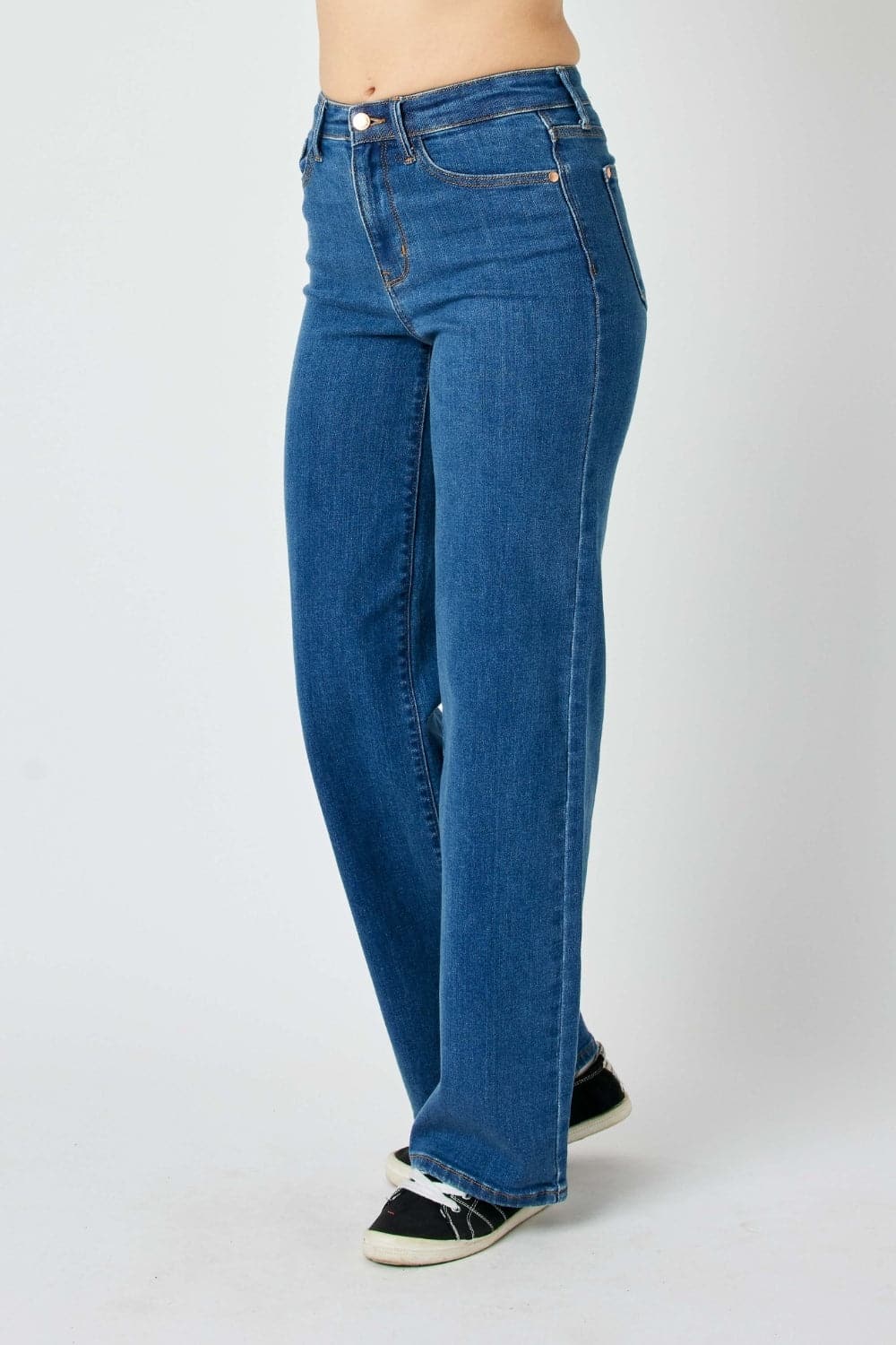 Judy Blue Full Size High Rise Straight Jeans.