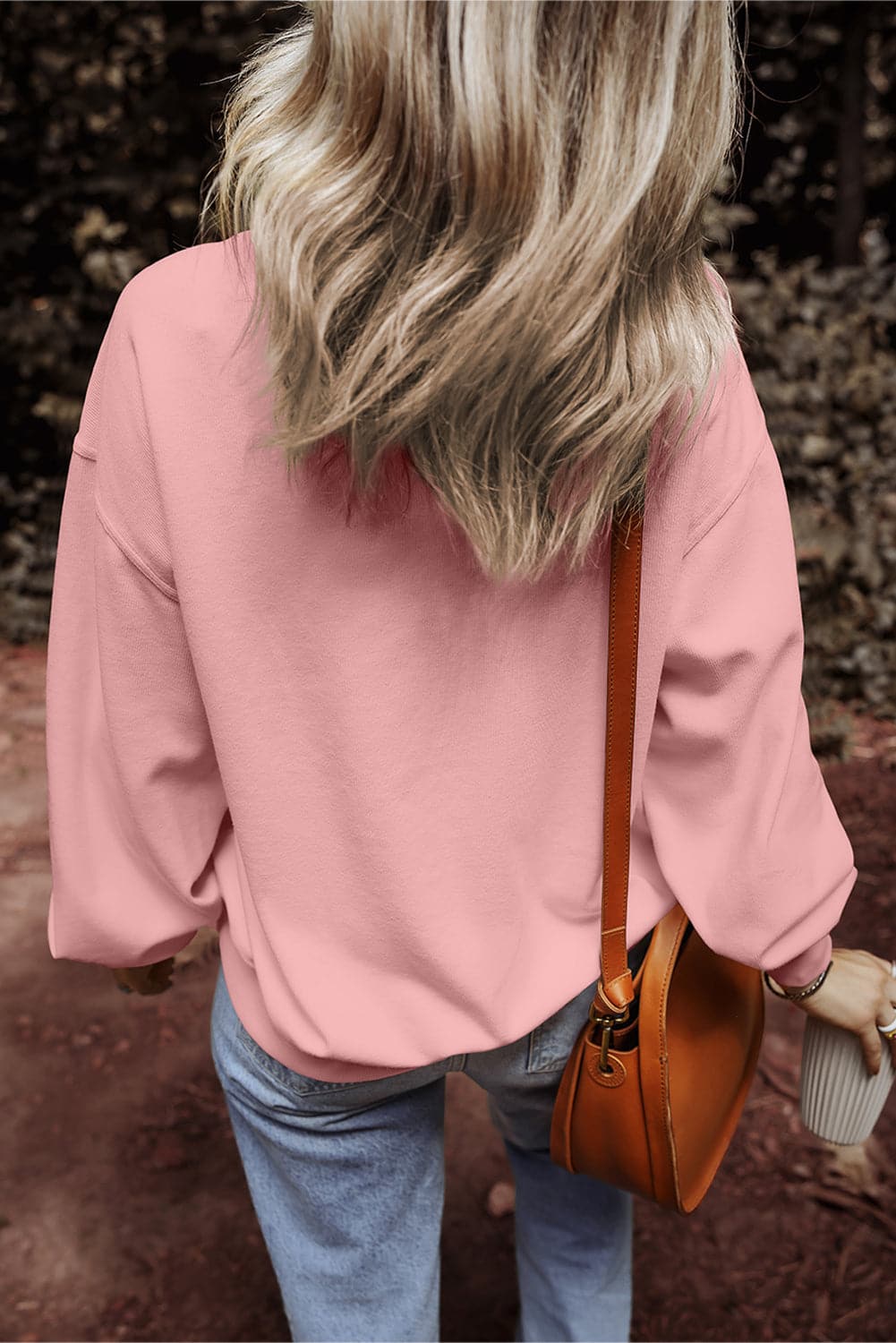 Round Neck Long Sleeve Sweatshirt.