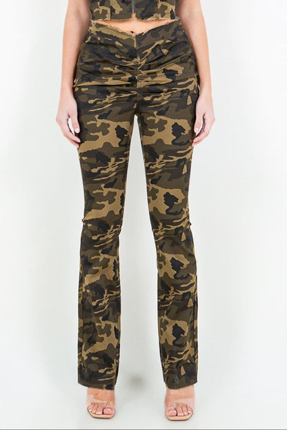 V-cut ruched camo flared trousers