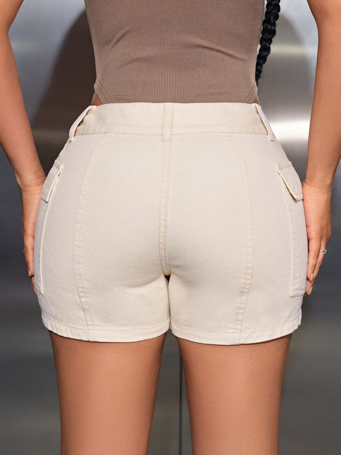 Mid-Rise Waist Denim Shorts with Pockets.