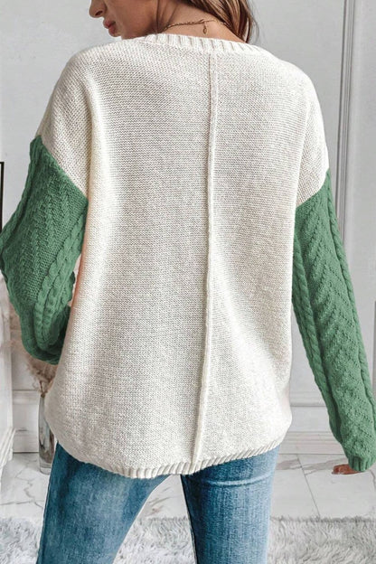 Color Block Round Neck Long Sleeve Sweater.