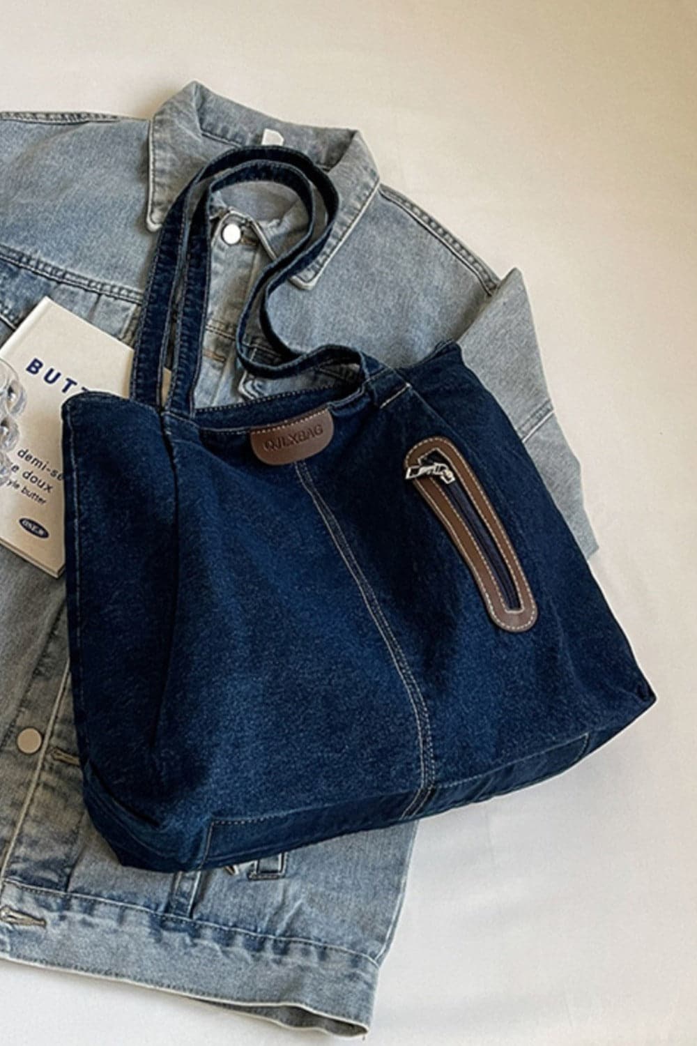 Chic medium denim tote bag