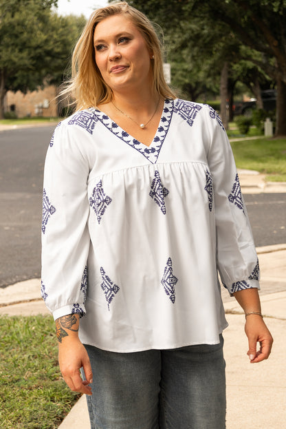 Chic white boho geometric print plus size blouse with bracelet sleeves