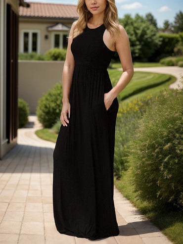 Pocketed Round Neck Sleeveless Dress.