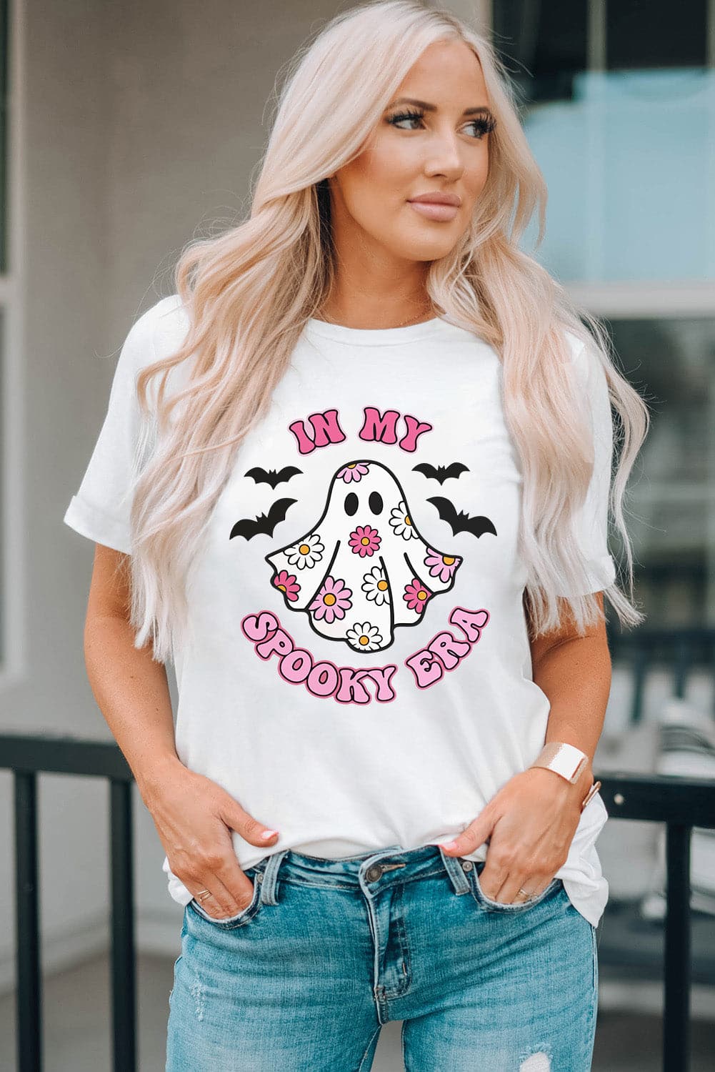 Spooky season graphic tee - soft fabric