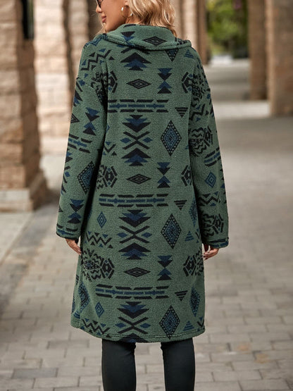 Geometric Pocketed Dropped Shoulder Coat.