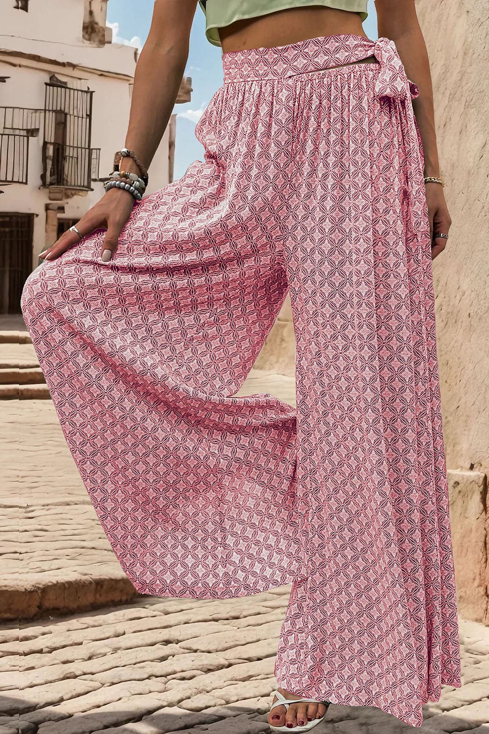 Printed Tied Wide Leg Pants.