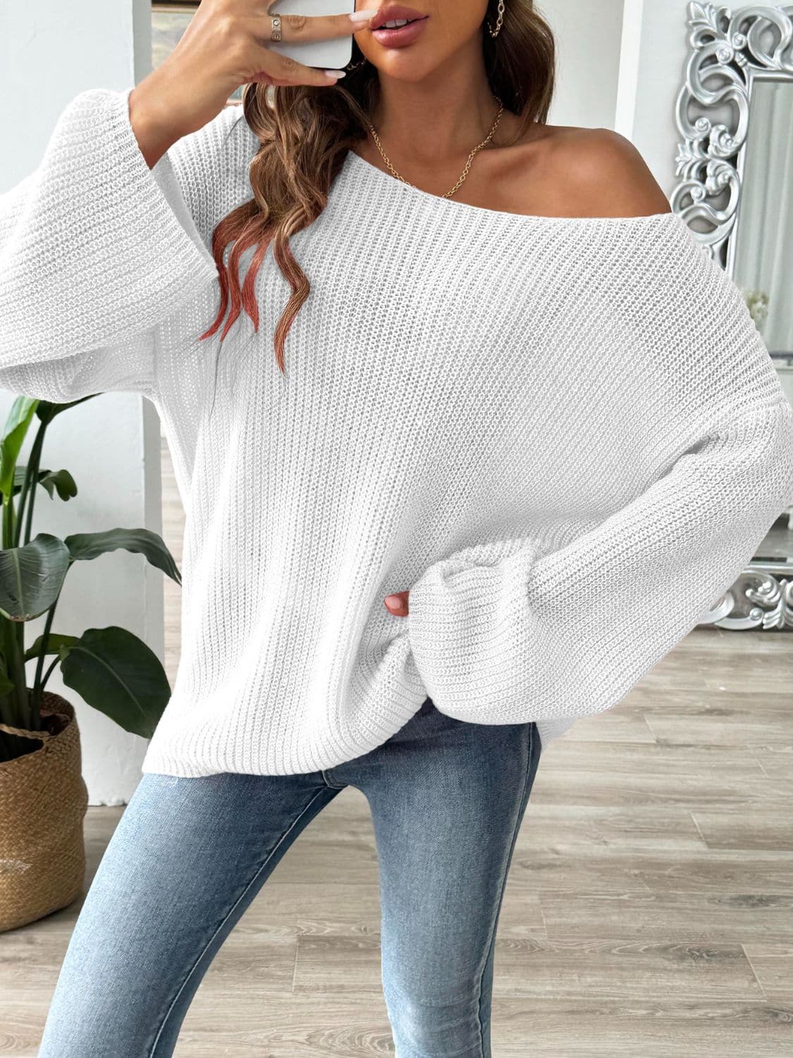 Cozy round neck long sleeve pullover sweater