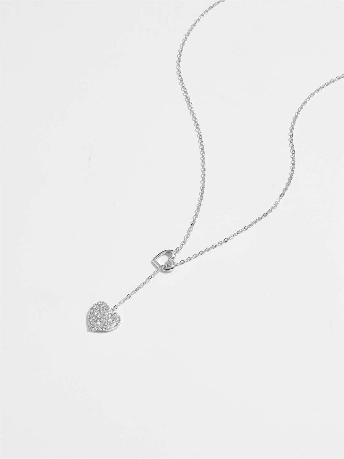 925 Sterling Silver Inlaid Zircon Heart Necklace.