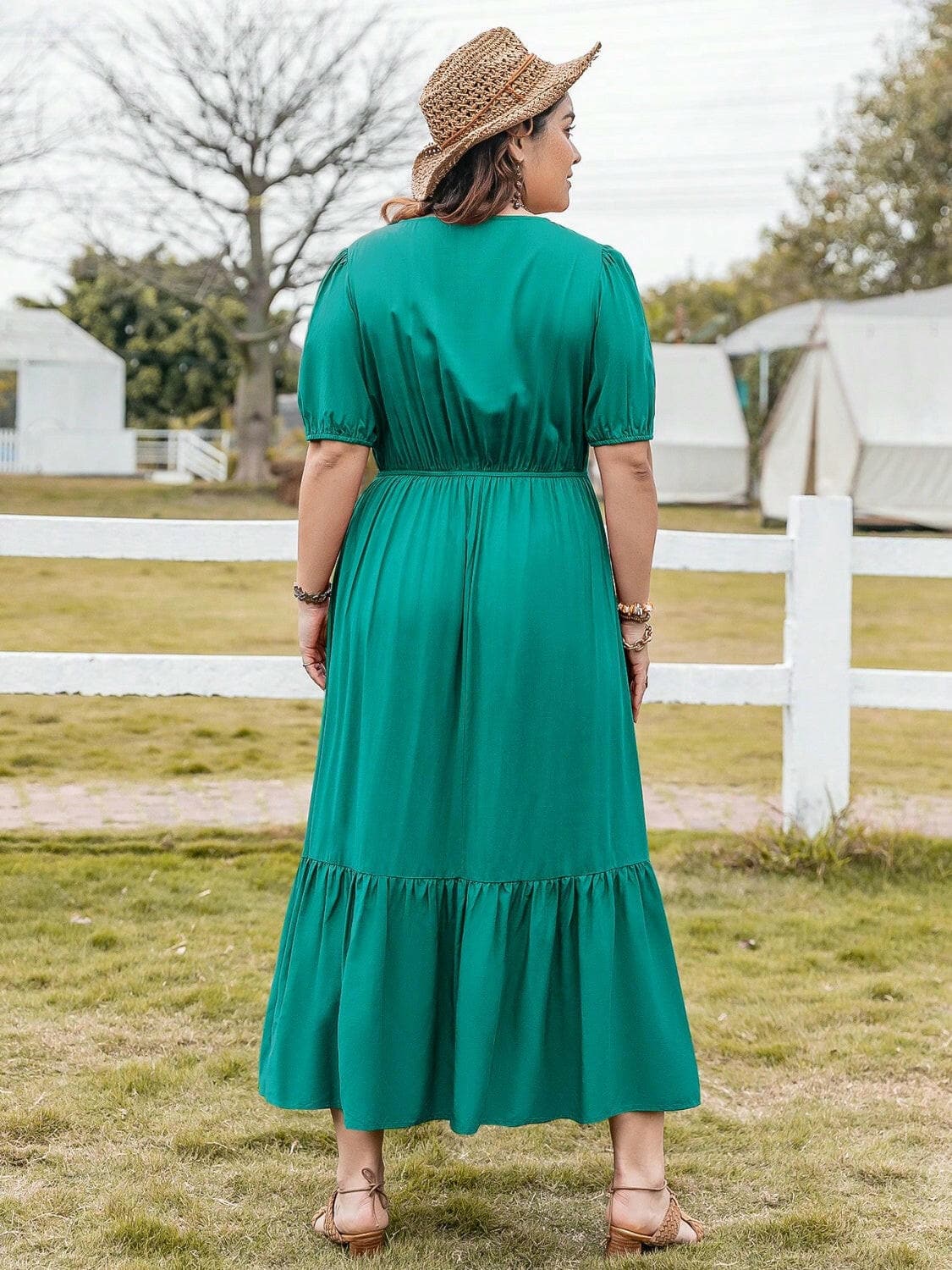 Plus Size V-Neck Short Sleeve Ruffle Hem Dress.