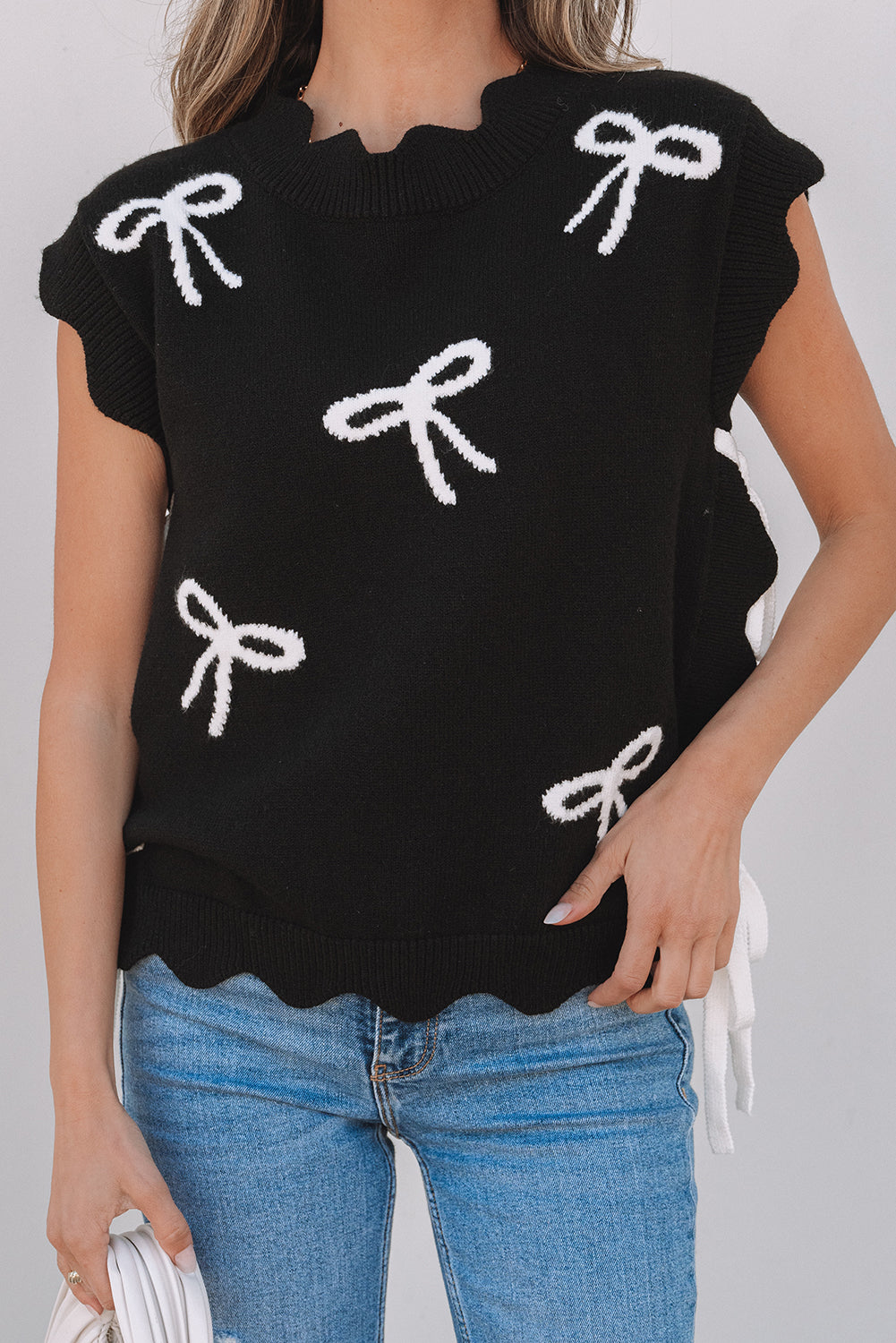 Charming Black Bow Print Tie-Side Scalloped Hem Casual Sweater T-Shirt