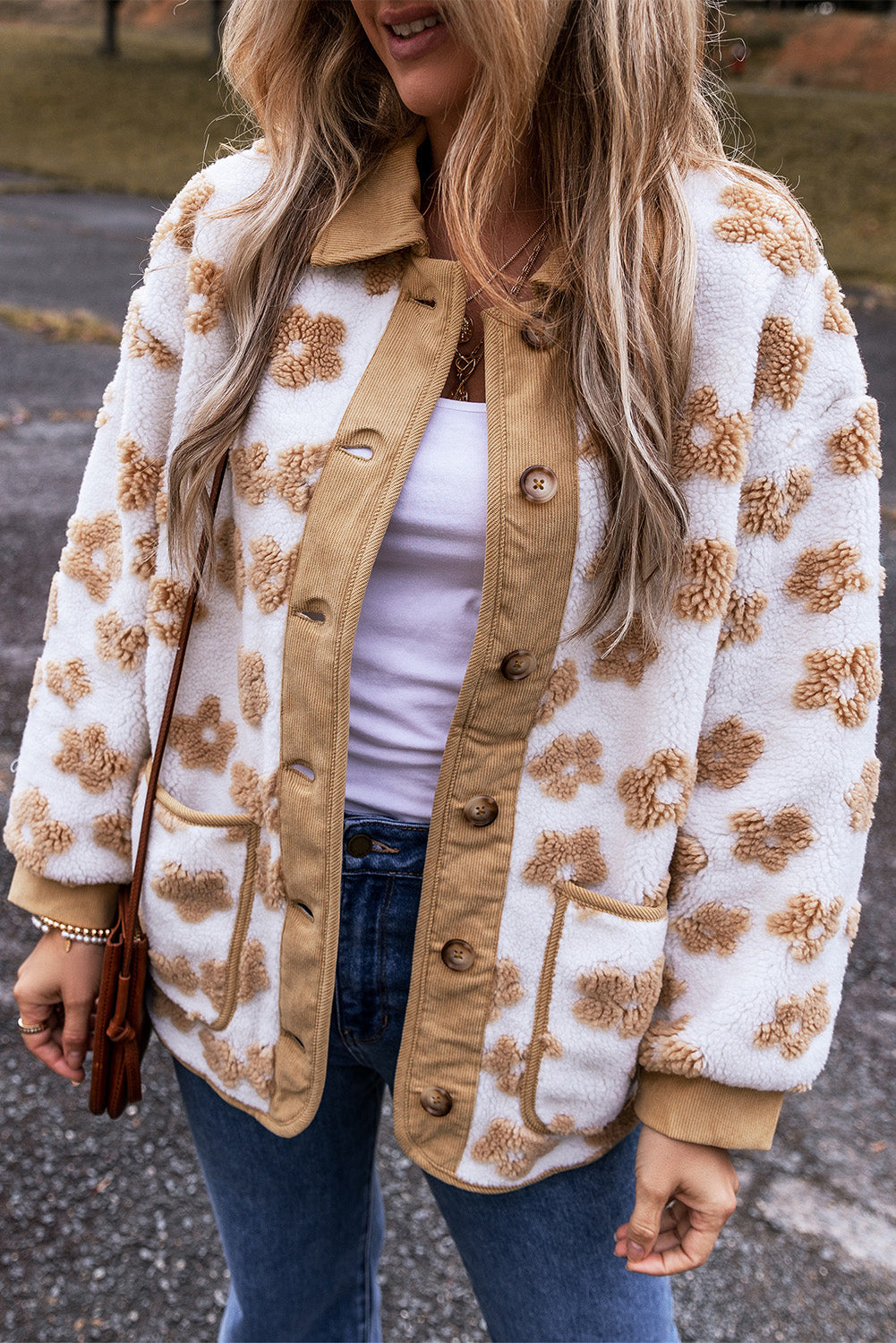 Charming beige flower fleece jacket