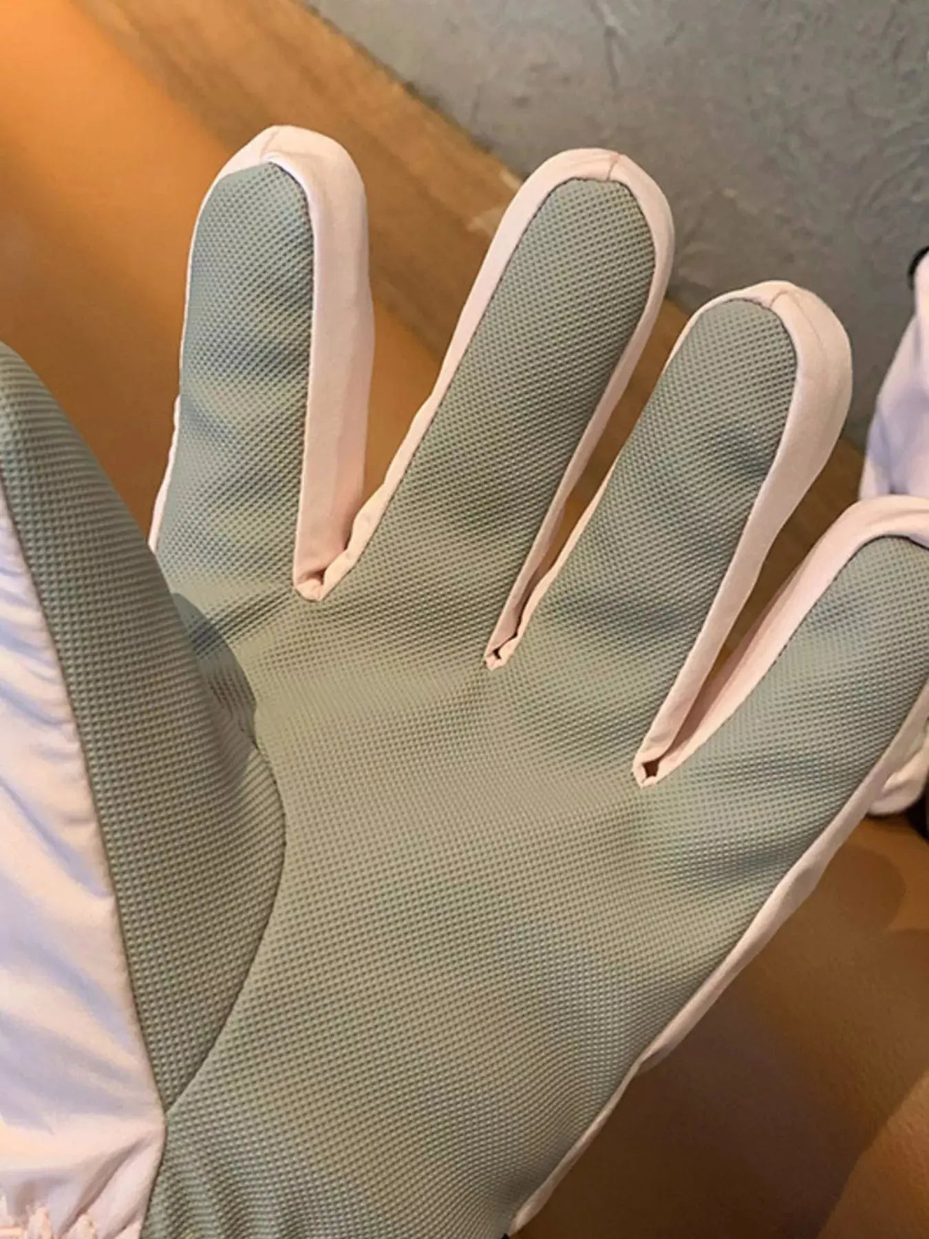 Bear Patterned Winter Gloves Simply Love