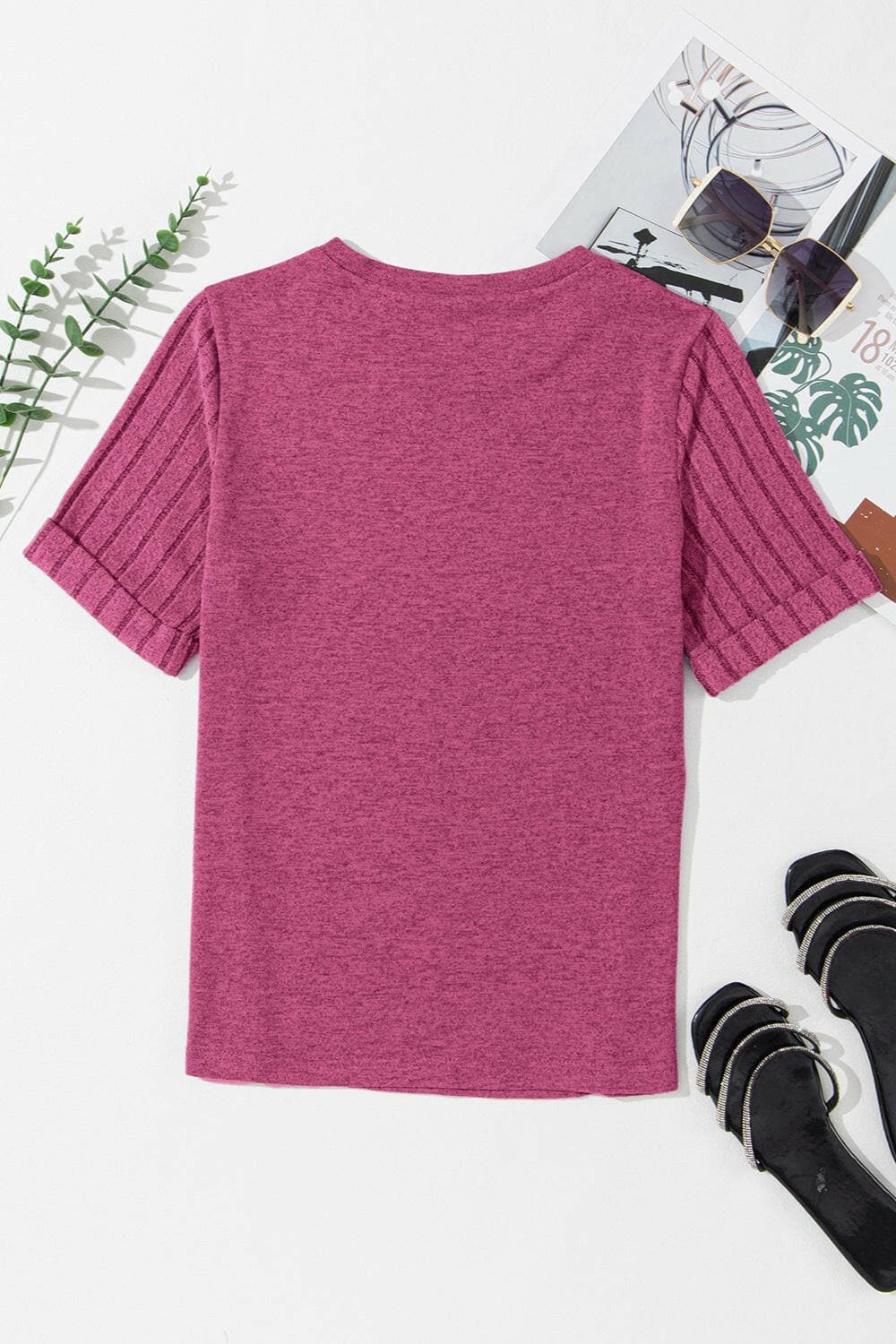 Round Neck Short Sleeve T-Shirt.