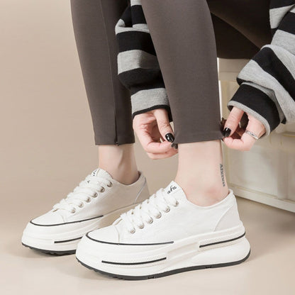 Tied round toe elevated sneakers