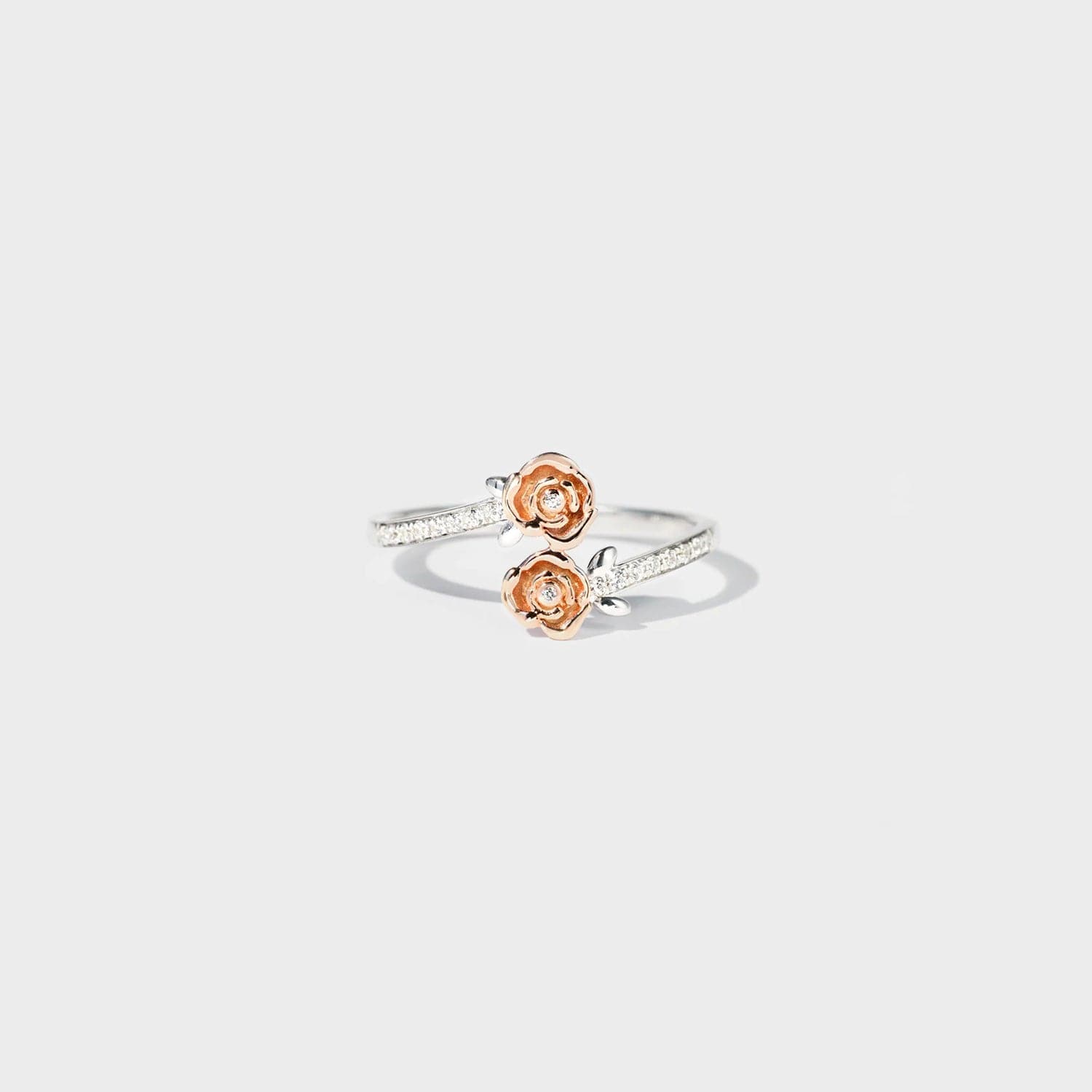 Rose Shape Inlaid Zircon Bypass Ring.