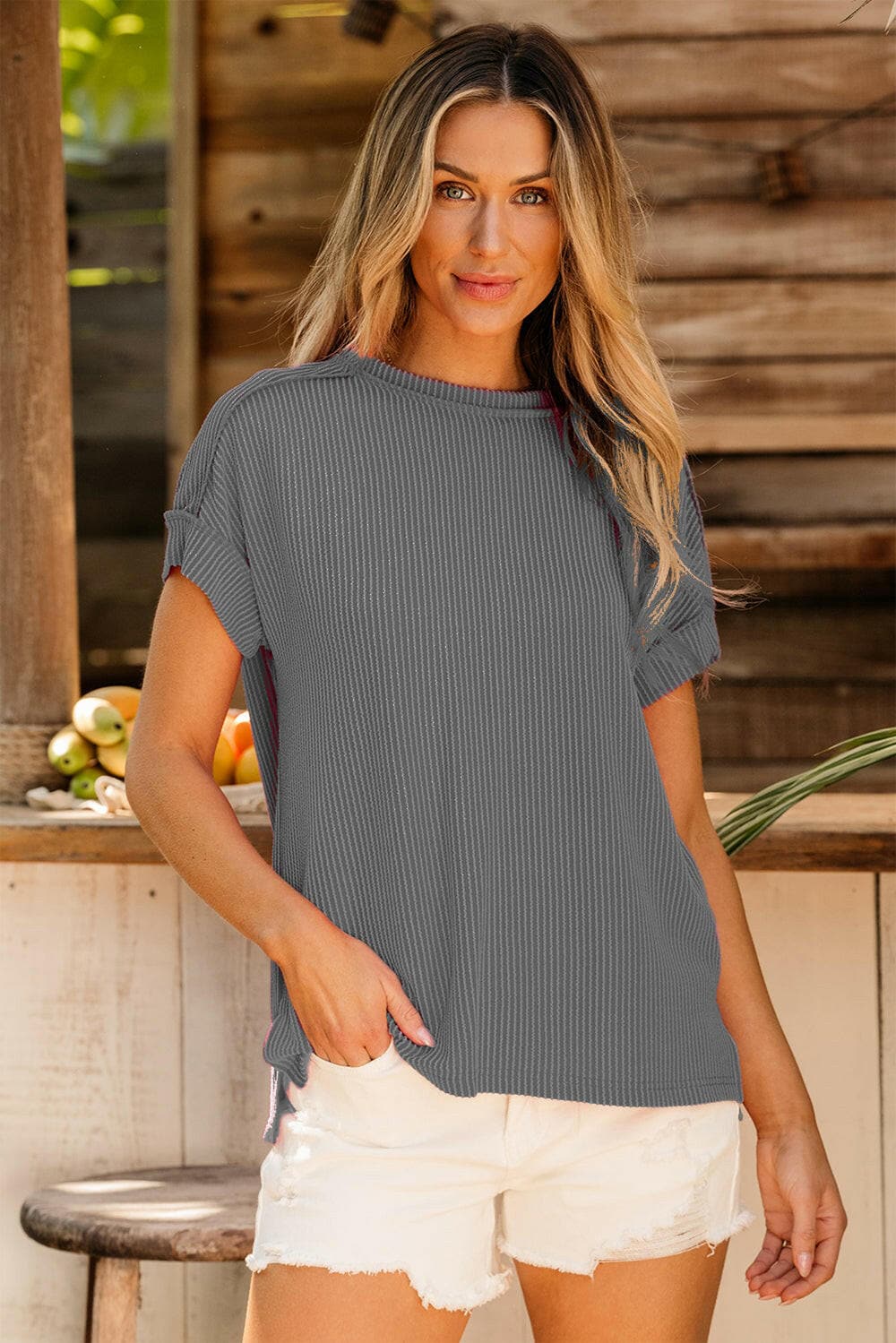 Exposed Seam Round Neck Short Sleeve T-Shirt.