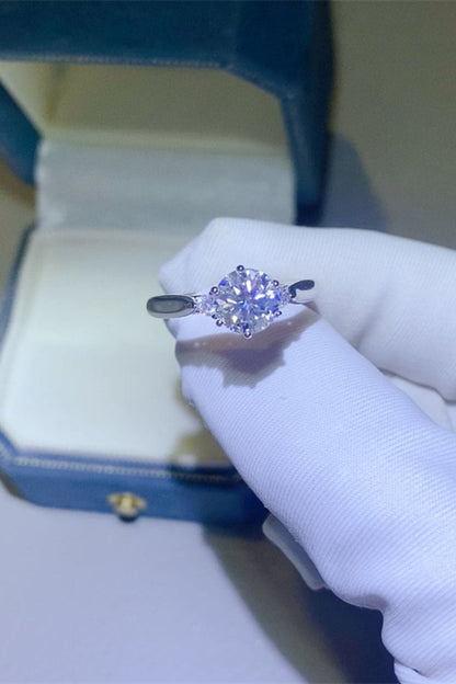 2 Carat Moissanite 925 Sterling Silver Ring.