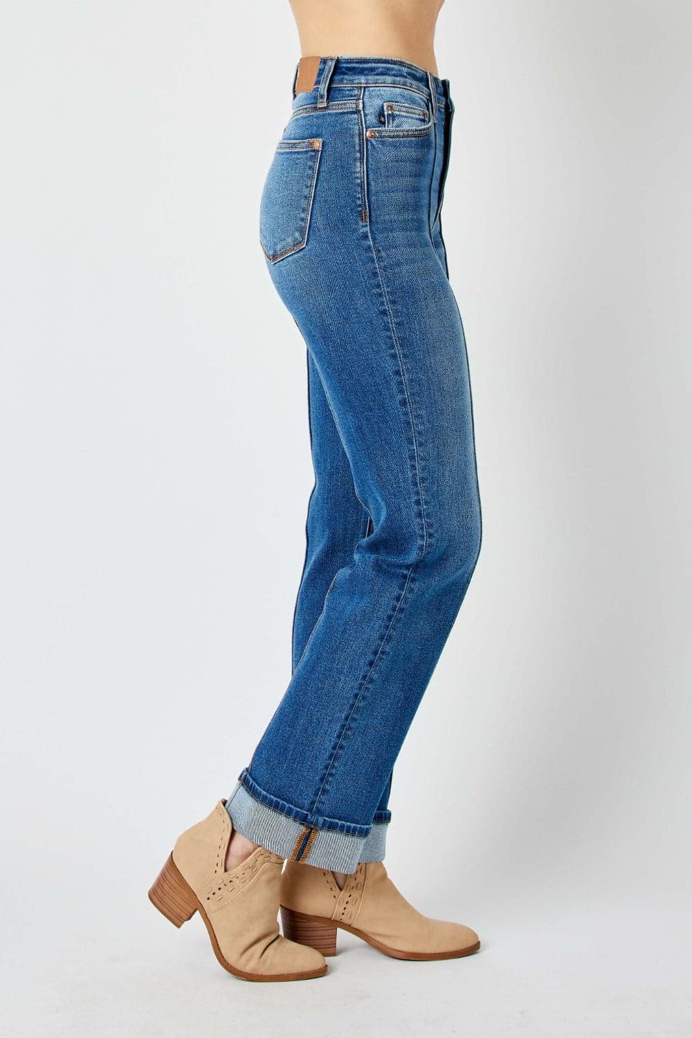 Judy Blue Full Size High Waist Front Seam Detail Straight Jeans.