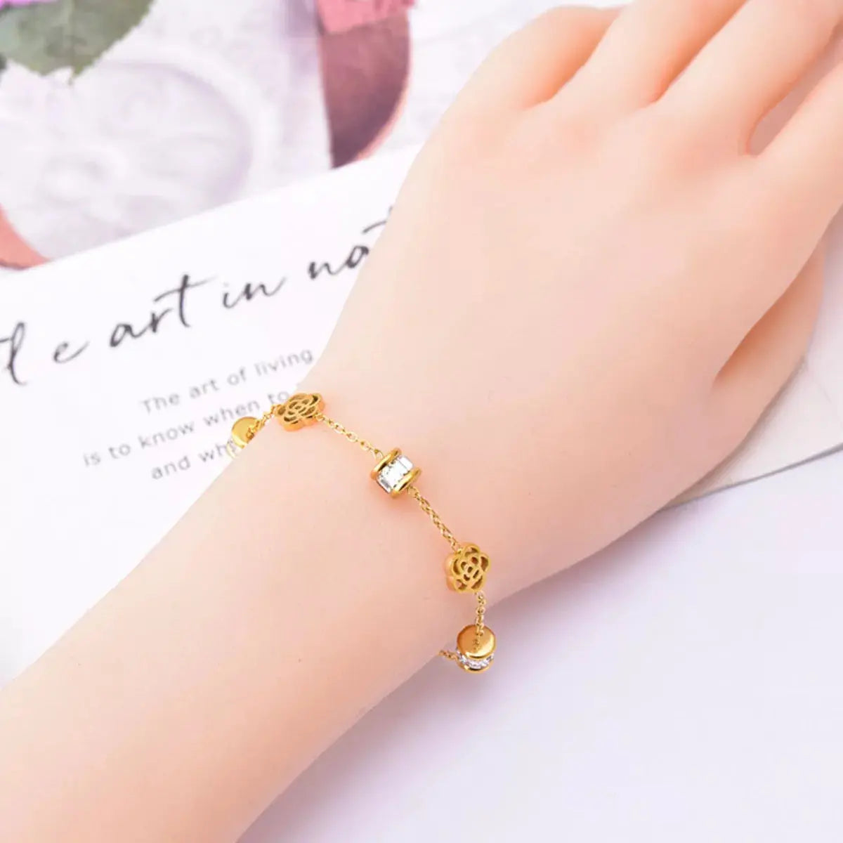 18K Gold-Plated Flower Bracelet Simply Love