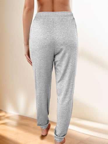 Versatile pocketed joggers with adjustable drawstring waist