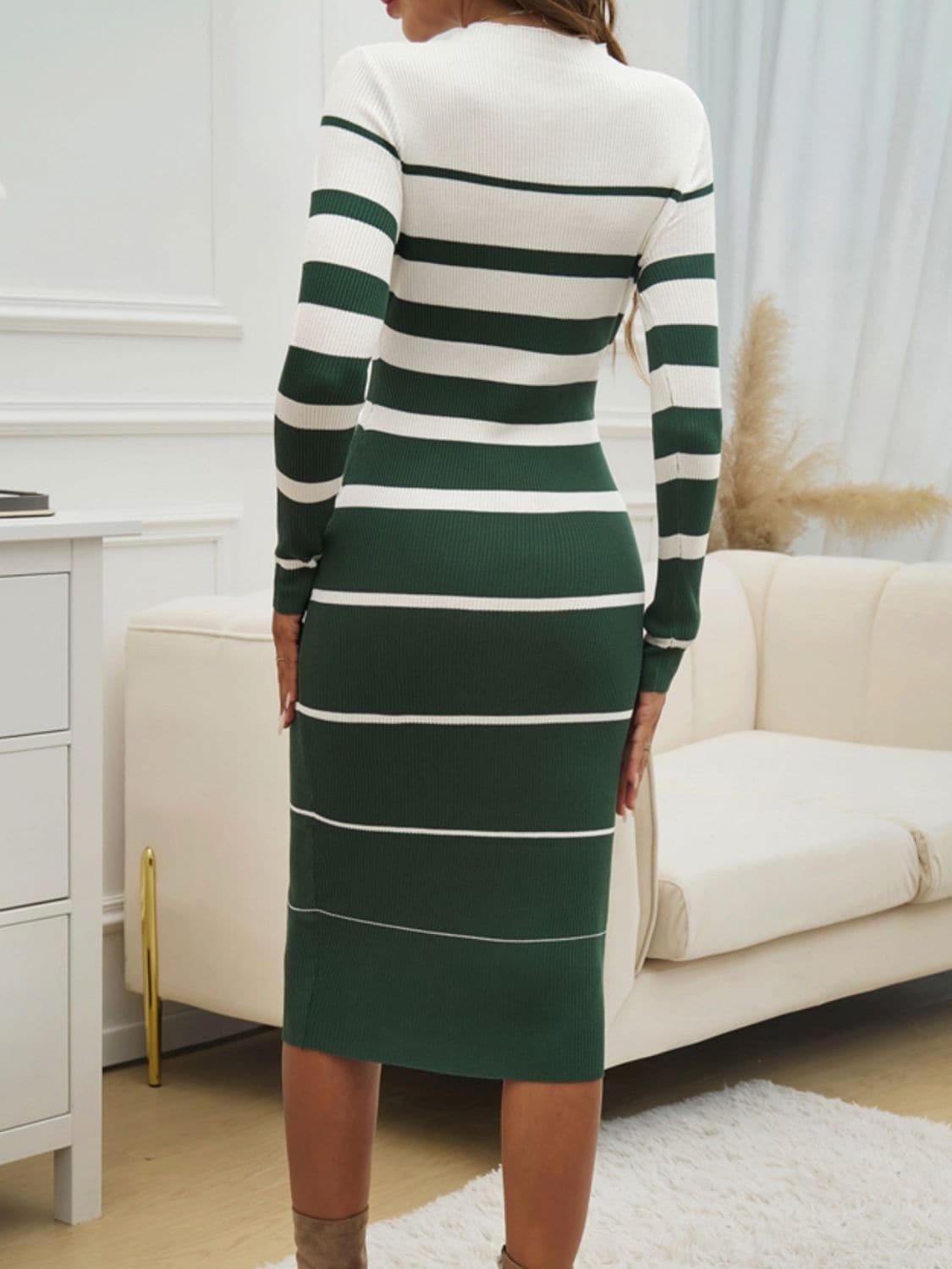 Color Block Round Neck Long Sleeve Midi Dress.