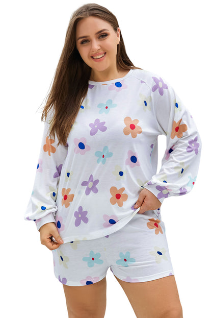 Chic floral pullover and shorts set for plus sizes