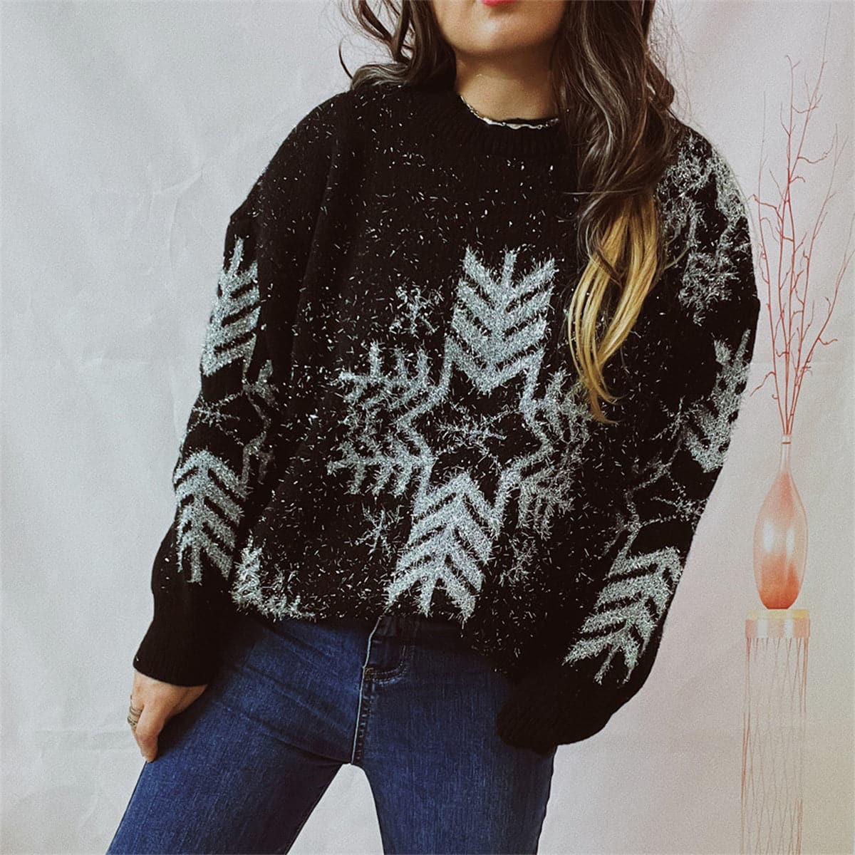 Snowflake Pattern Long Sleeve Sweater.