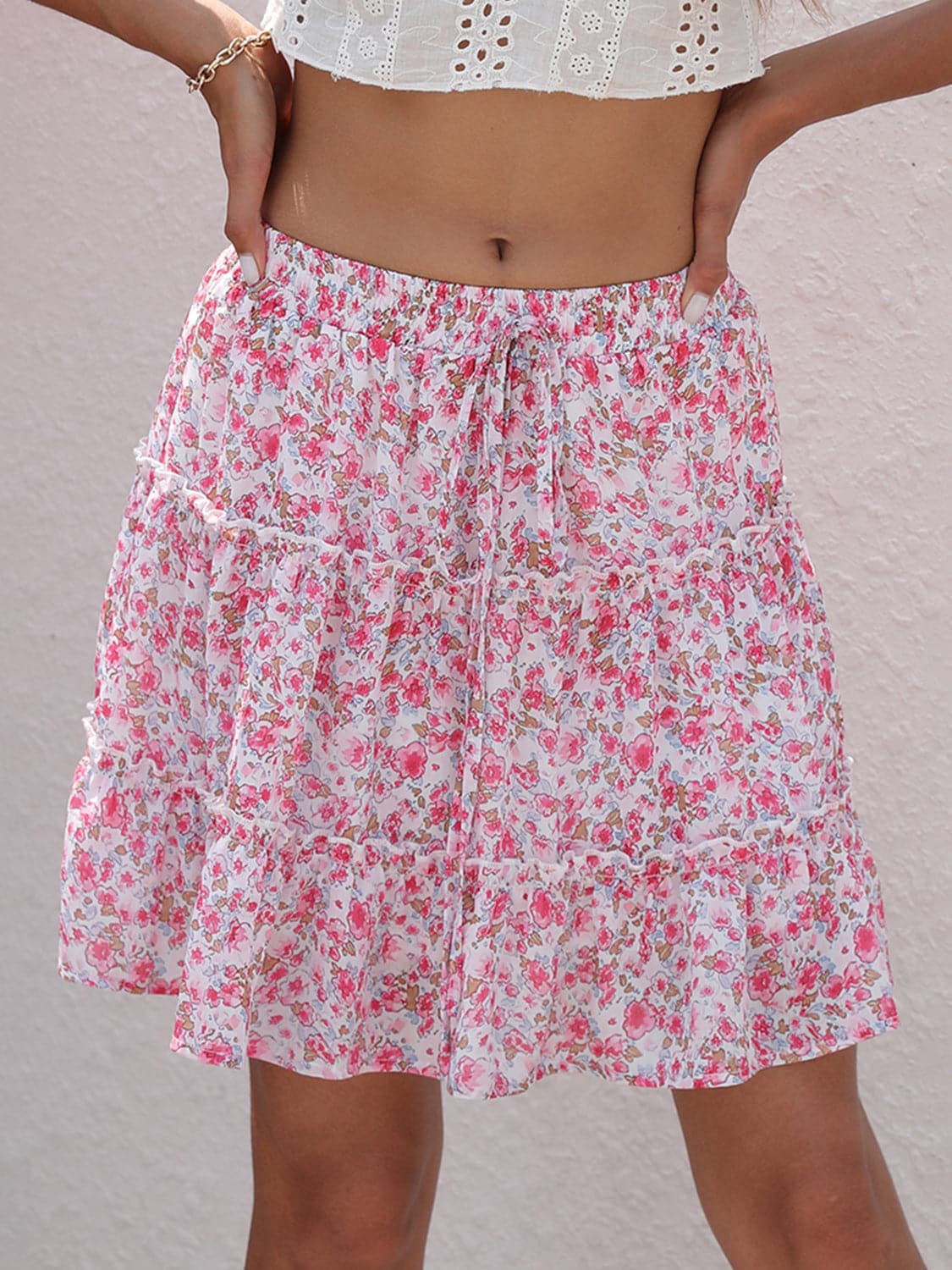 Printed Elastic Waist Mini Skirt.