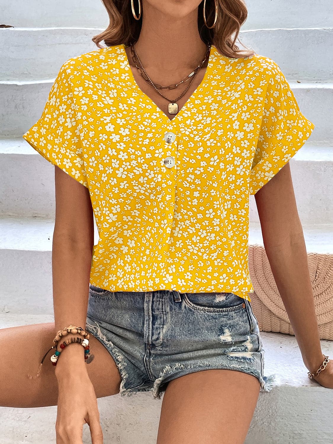 Printed V-Neck Short Sleeve Blouse.