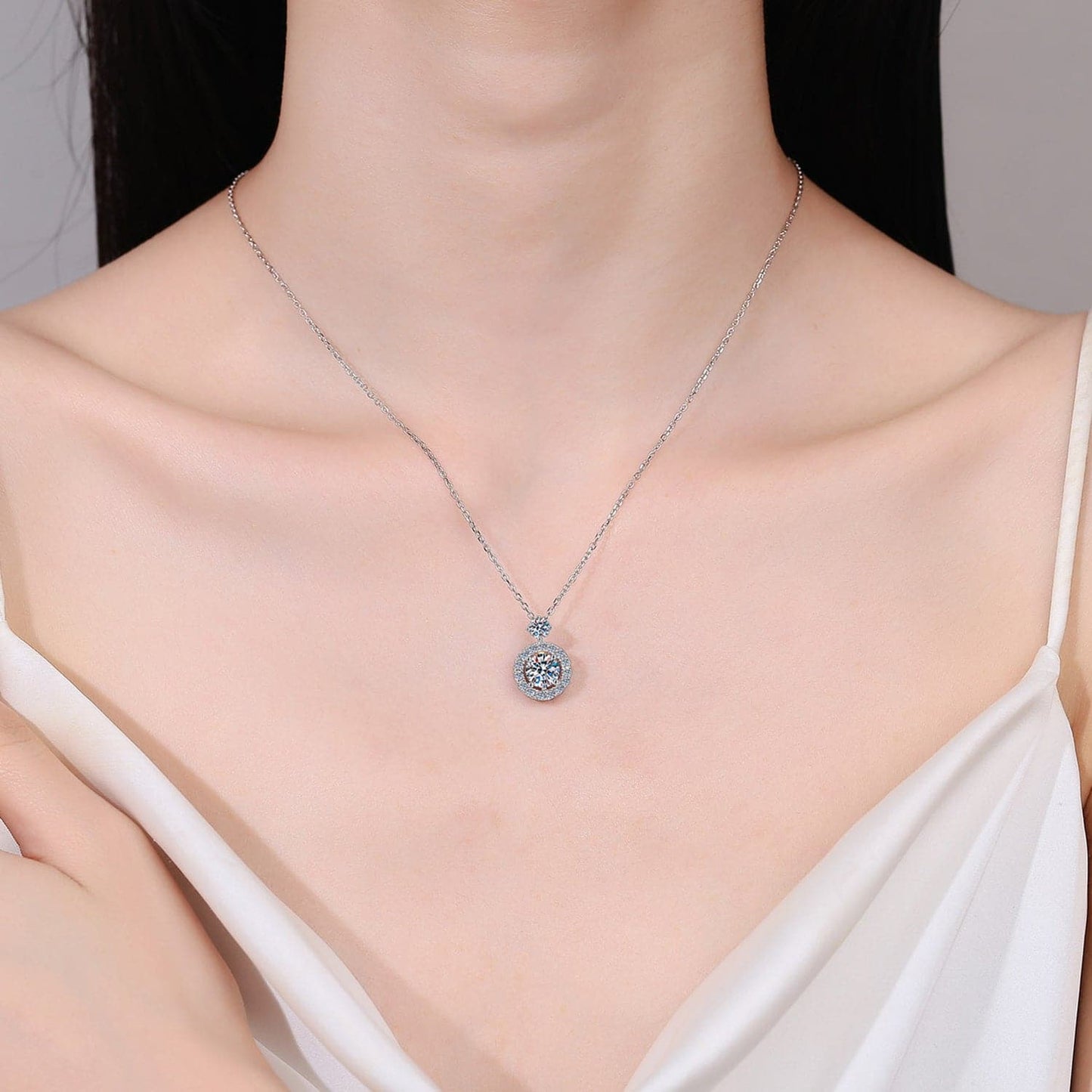 1 Carat Moissanite 925 Sterling Silver Necklace.