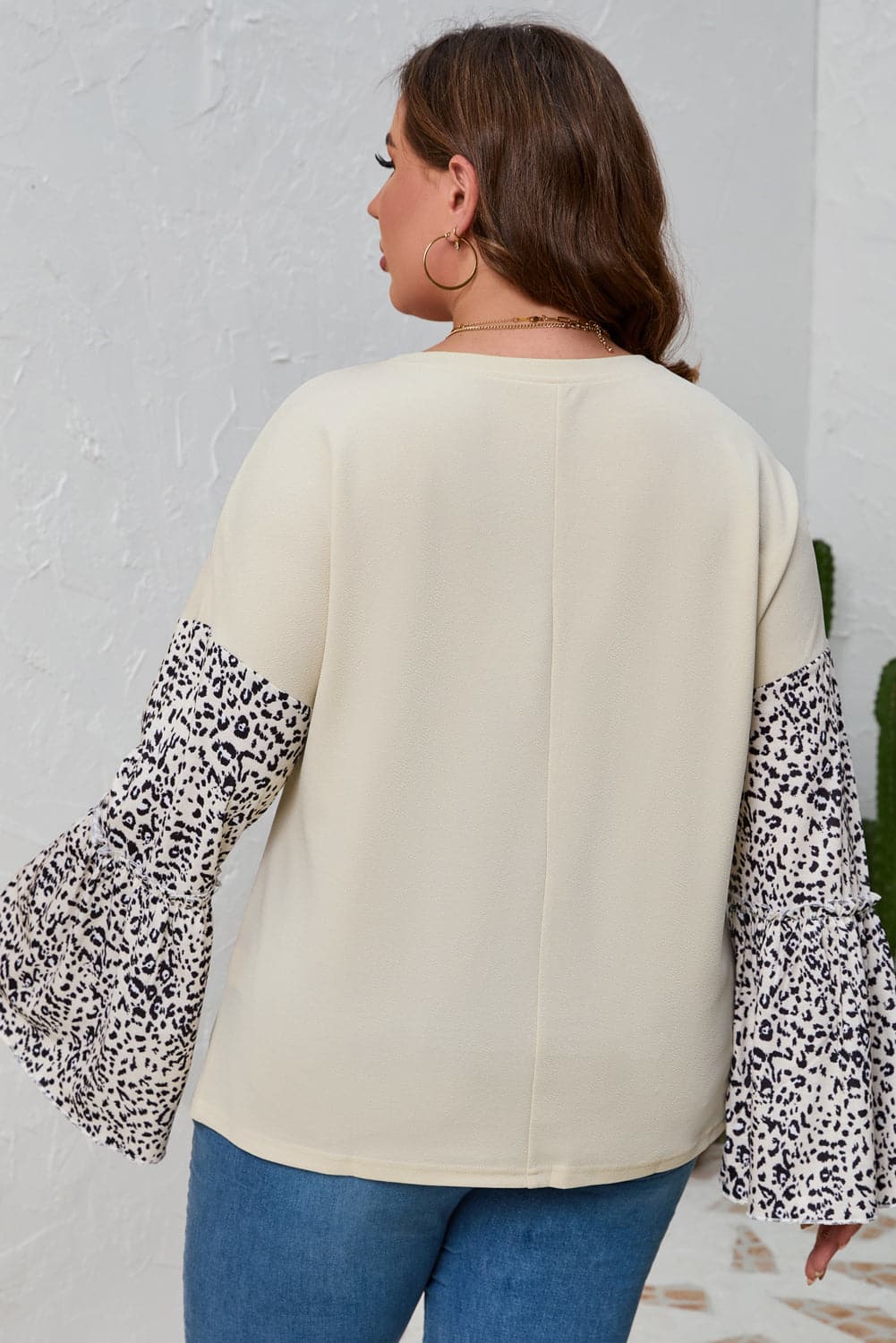 Plus Size Leopard Round Neck Long Sleeve Top.