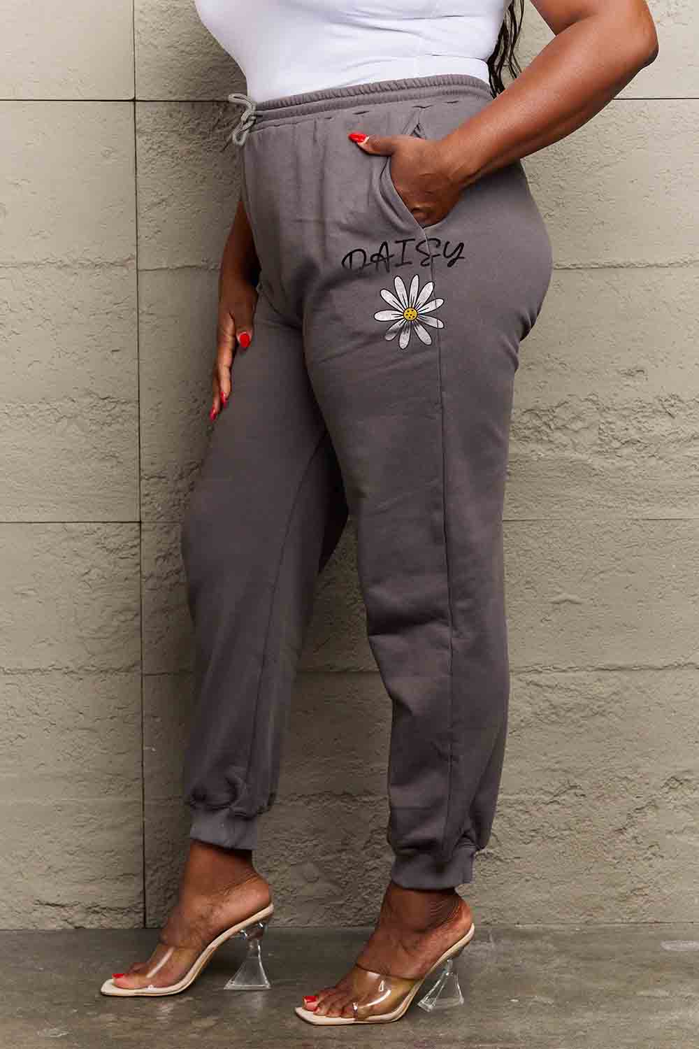 Simply Love Simply Love Full Size Drawstring DAISY Graphic Long Sweatpants.