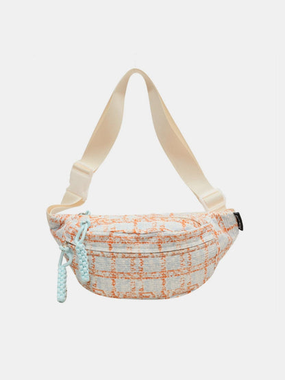 Stylish plaid crossbody bag in durable polyester