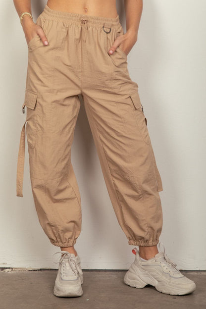 VERY J Elastic Waist Woven Cargo Pants.