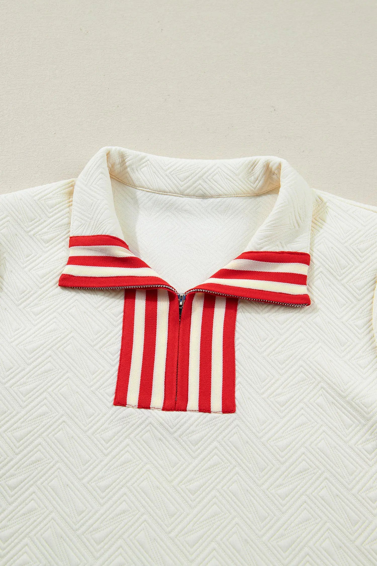 White Textured Knit Zipped Collar Pullover With Striped Contrast Accent Dear-Lover Dropshipping