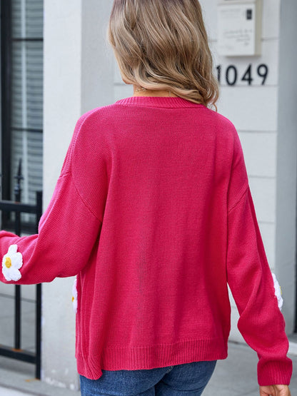 Charming crochet floral cardigan with button closure