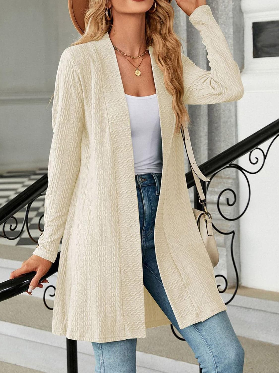 Chic long sleeve cardigan with buttons