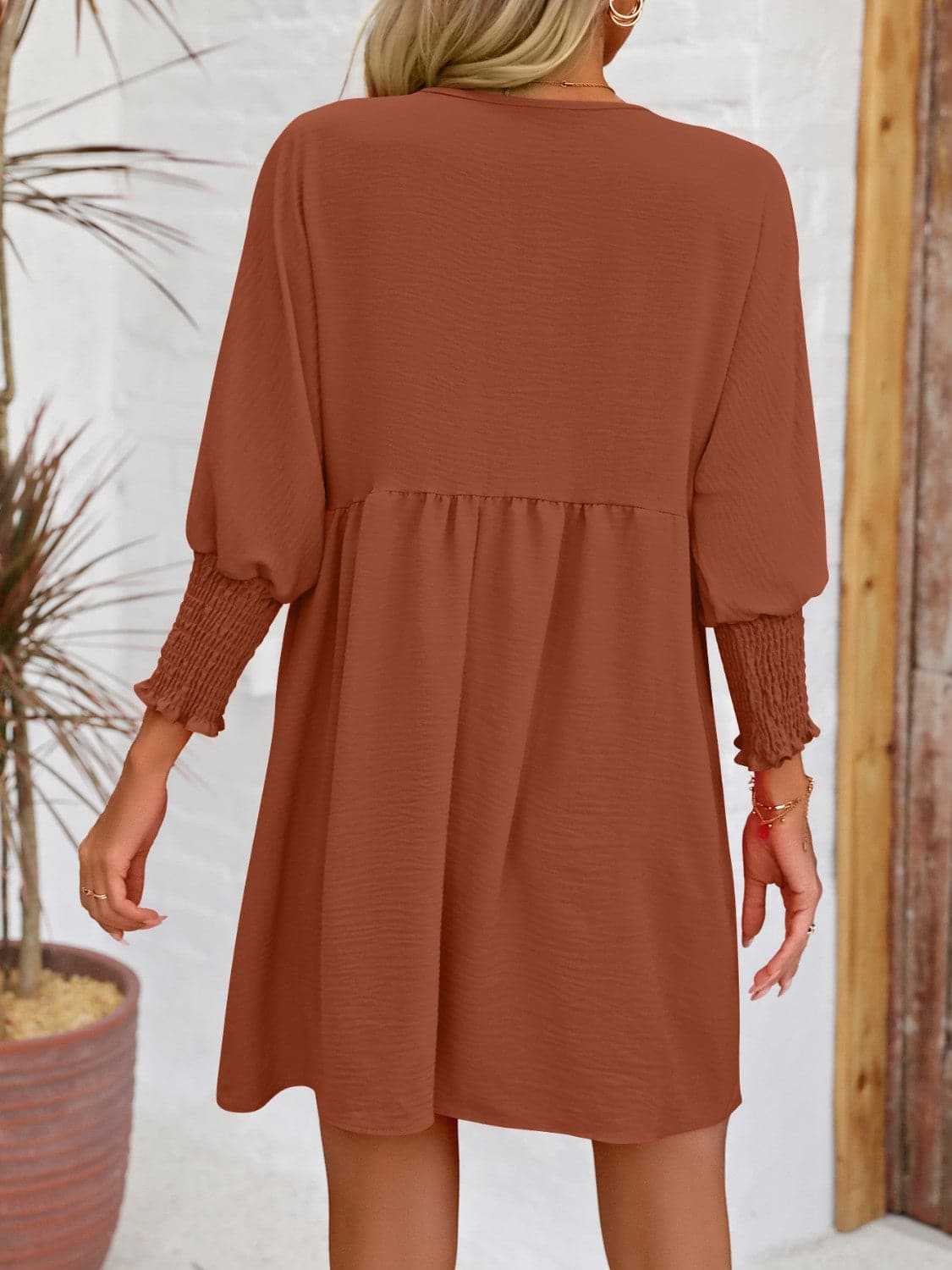 Round Neck Lantern Sleeve Mini DressFeatures: Basic style
Sheer: Opaque
Stretch: Slightly stretchy
Body: Not lined
Material composition: 100% polyester
Care instructions: Machine wash cold. Tumble dry Love Salve Round Neck Lantern Sleeve Mini Dress