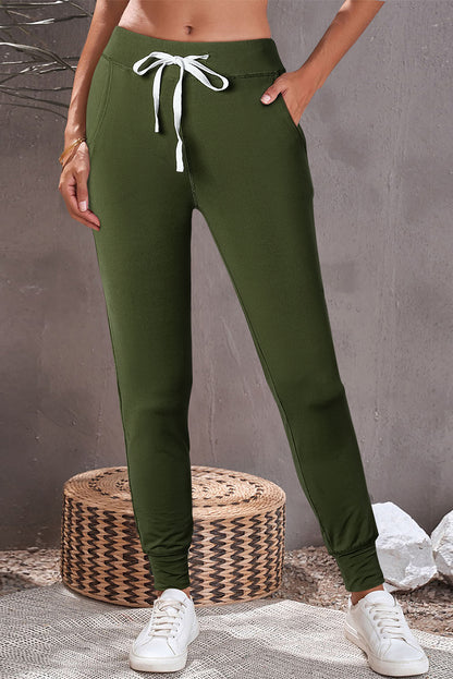 Cozy moss green joggers with drawstring and pockets