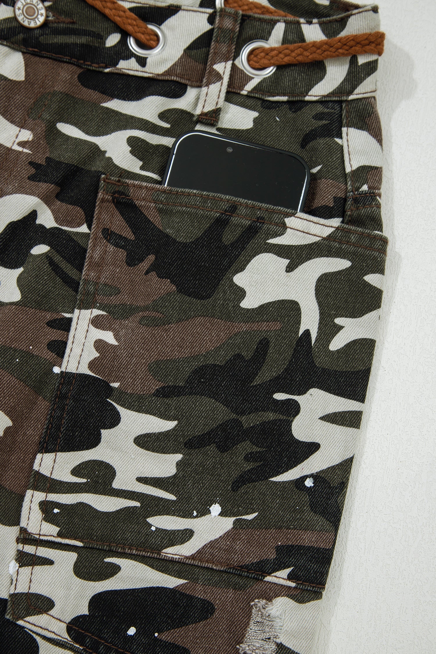 Green Camouflage Print Distressed Loose Denim Pants With Splash Design Dear-Lover Dropshipping