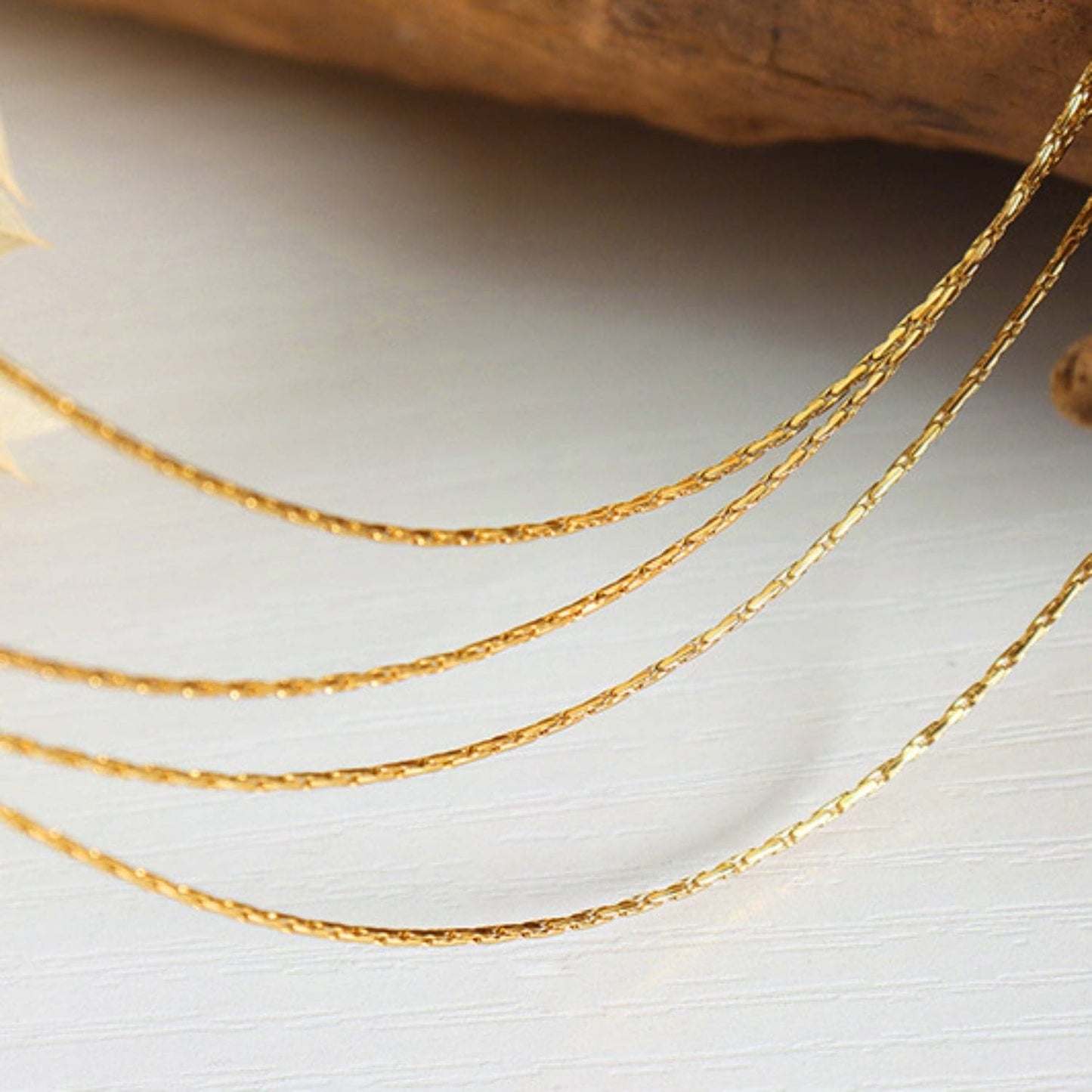 18K Gold-Plated Multi-Layer Clavicle Chain Necklace.