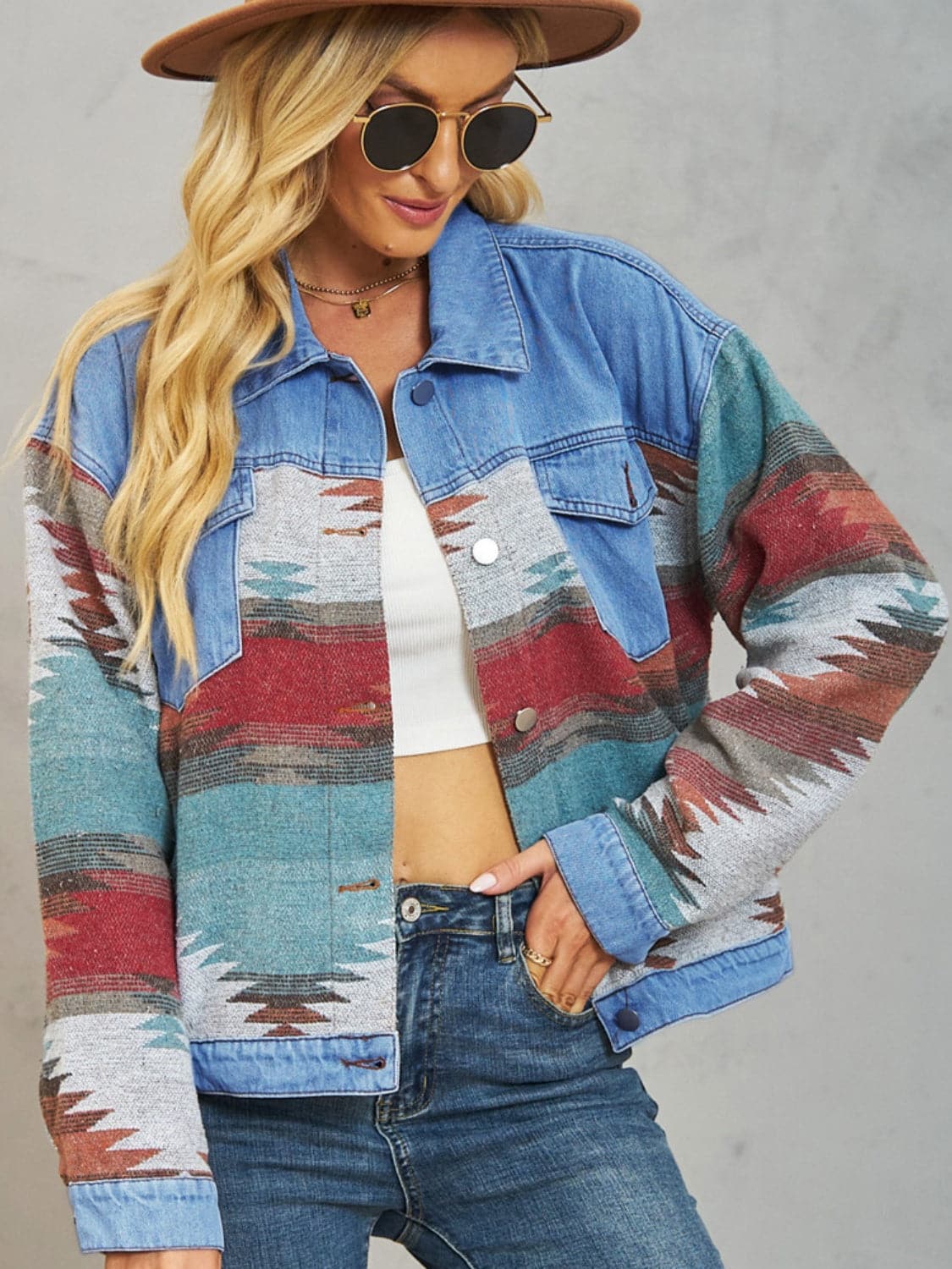 Chic geometric denim jacket