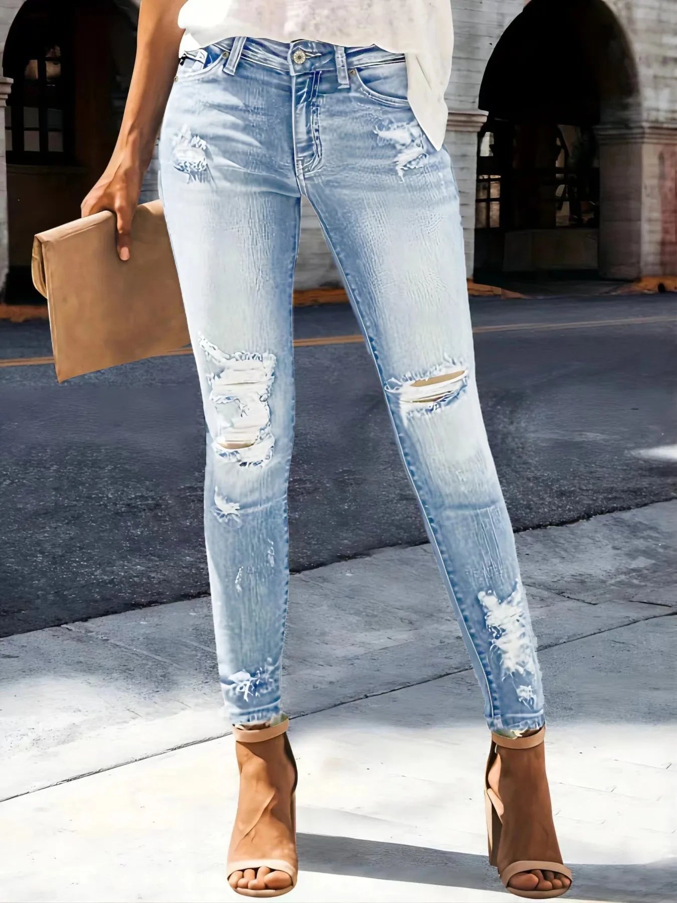 Distressed Skinny Jeans Coco’s Tee Boutique