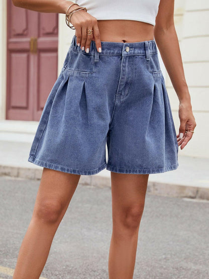 Ruched Half Elastic Waist Denim Shorts.