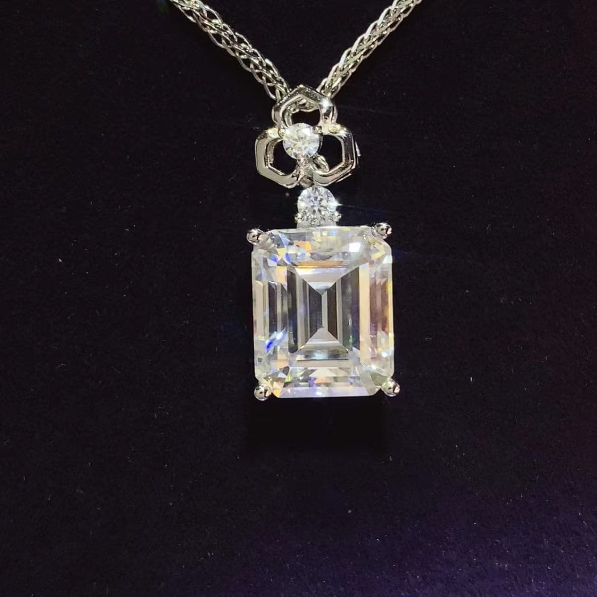 5 Carat Moissanite 925 Sterling Silver Necklace.