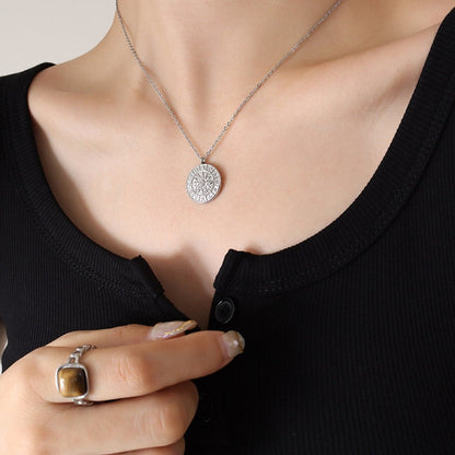 Zircon Titanium Steel Timepiece Shape Necklace.