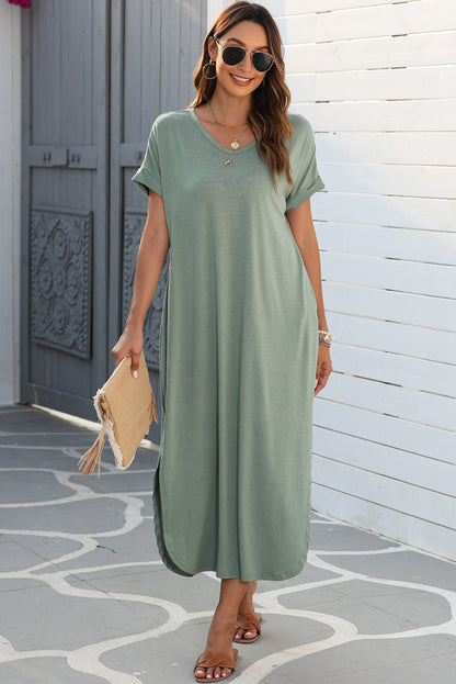 Elegant grass green maxi t-shirt dress with hidden pockets and stylish splits