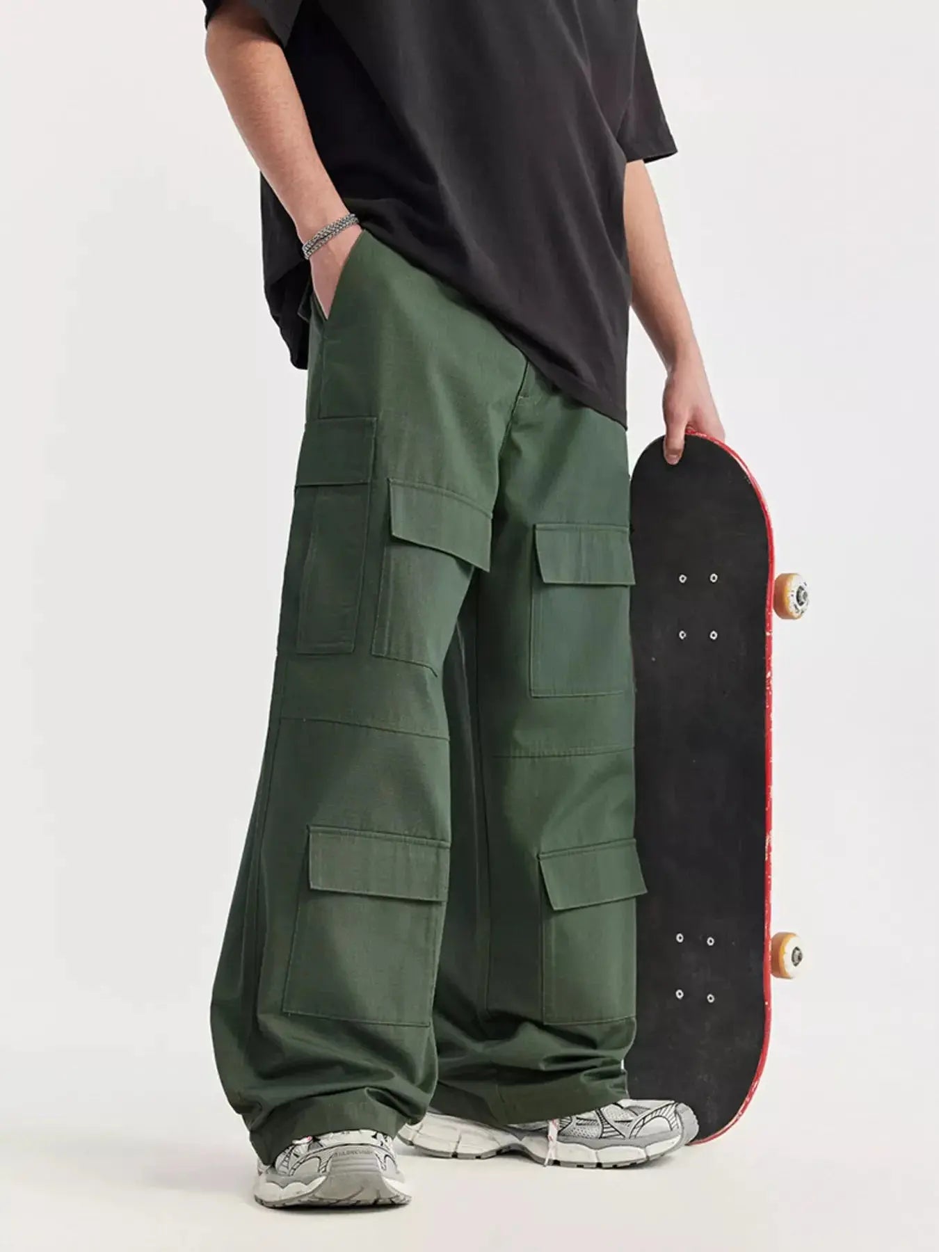 Men's Loose Fit Cargo Pants Simply Love