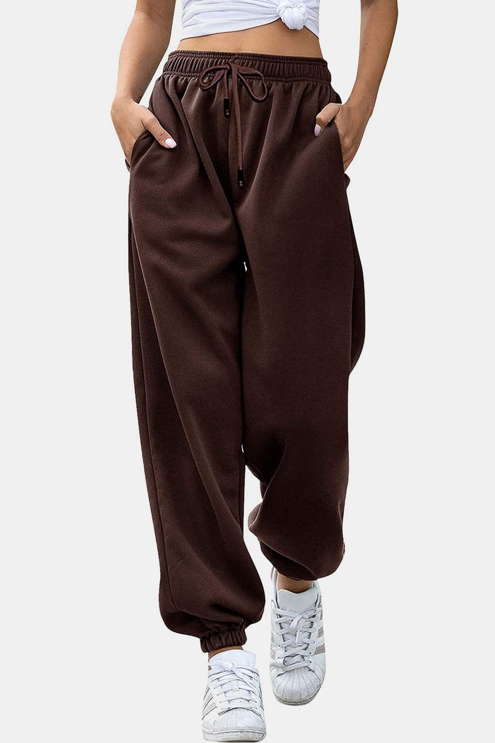 Comfy pocketed joggers with an elastic waistband